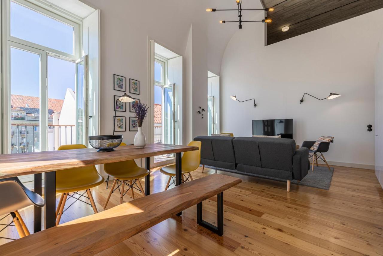 Glamorous 3Bdr Apartment In City Center By Lovelystay Лиссабон Экстерьер фото